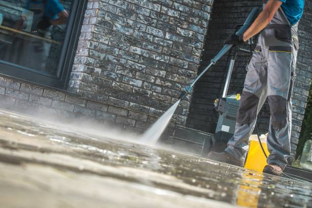 Best Sign and Awning Cleaning  in Huntsville, TX